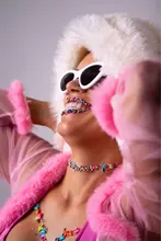 Gafas De Sol con forma De ojo De gato para mujer, anteojos De Sol femeninos con diseño De ojo De gato, Triangular, pequeños, Retro, a la moda, con UV400