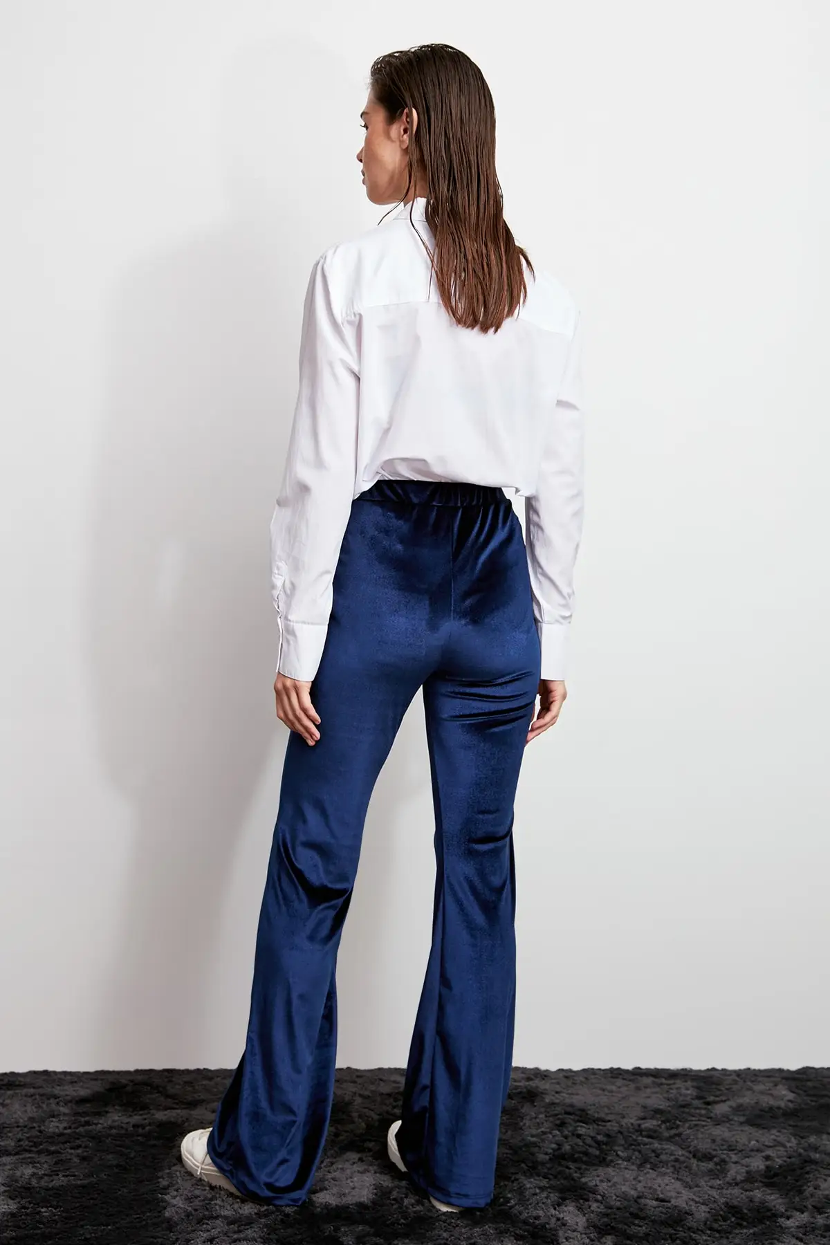 Trendyol бархатные трикотажные брюки TWOAW20PL0474