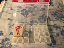 Caja de almacenamiento de plástico para joyas, compartimiento ajustable, caja para pendientes, estuche para joyería, varios tamaños