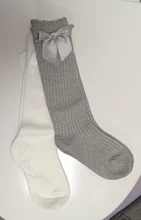 Calcetines de algodón suave para niños pequeños, pajarita grande chicas hasta la rodilla, largo, encaje, ropa de bebé, venta al por mayor