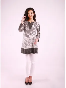 

Maternity Clothing Embossed Rose Pattern Tunik