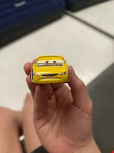 Disney-coche de carreras de Pixar Cars 2 para niños, juguete de Metal fundido a presión, Rayo McQueen número 101, 90, 92, 52, escala 1:55, juguete para regalo