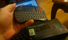 Rii X8 + I8 + 2,4G Mini teclado inalámbrico con panel táctil búsqueda por voz retroiluminado con LED batería de ion de litio recargable para Android TV box PC