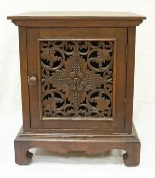 

Bedside Table "Preparis"