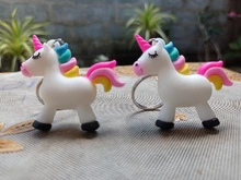 WKOUD-llavero con unicornio de cuento de hadas para mujer y niña, Soporte para Llaveros de caballo, llavero de aleación, regalo, joyería