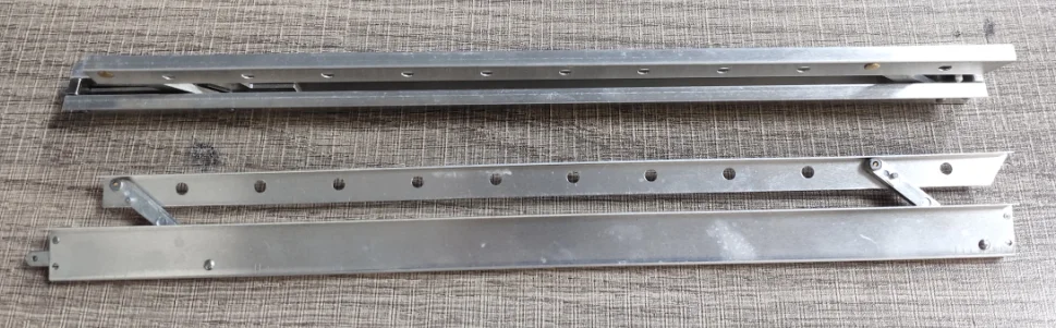 Détail du becquet planeur RC alliage 320mm montrant la finition métallique
