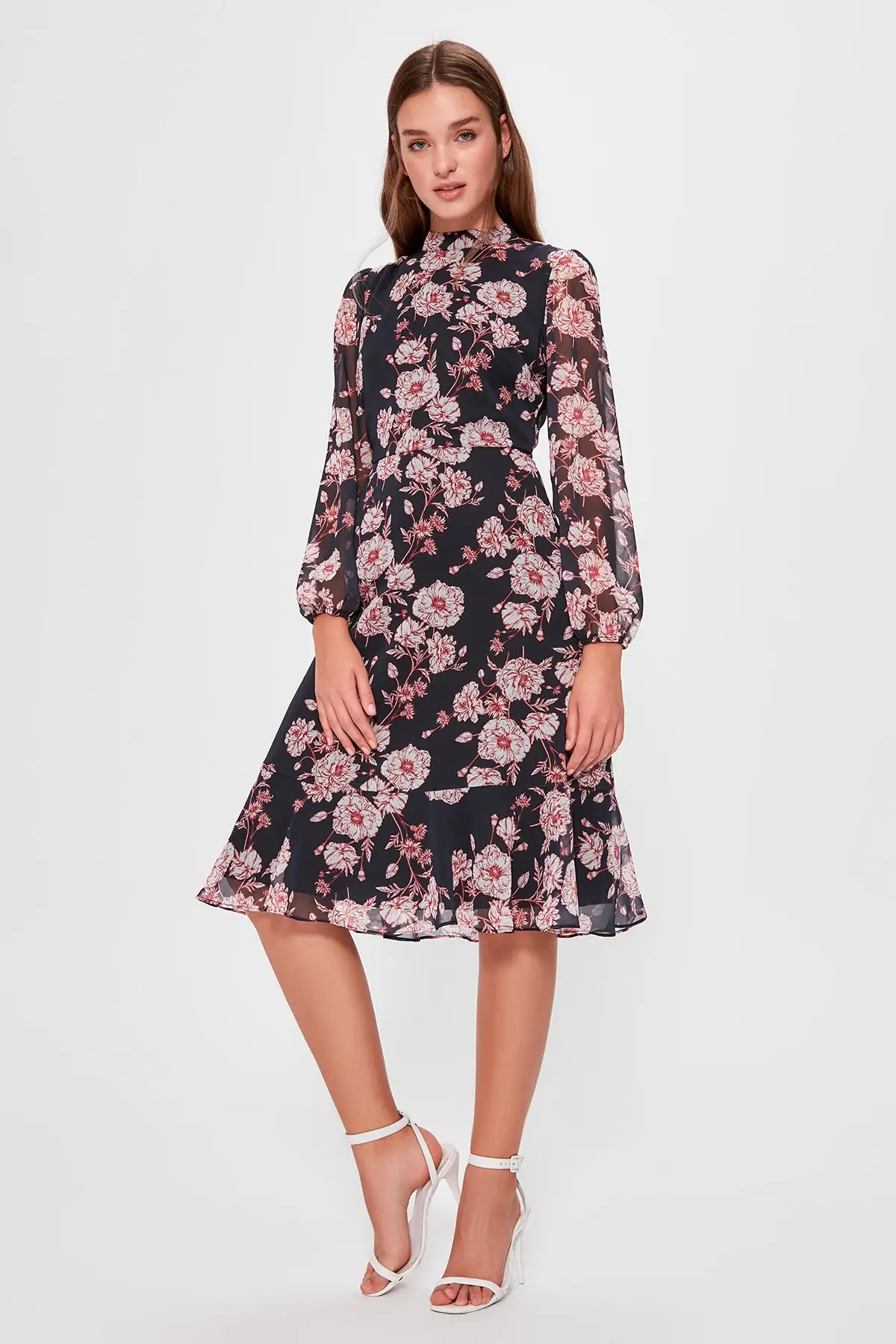 

Trendyol Black Tassels Dress TWOAW20EL1456