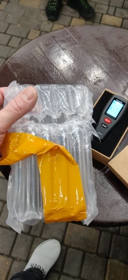 Отзыв о товаре Тестер толщины покраски Yunombo YNB-100, Цифровой измеритель толщины покраски автомобиля с руководством на русском и английском языке от пользователя U***v