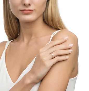 

Gold ring with diamonds sunlight sample 585