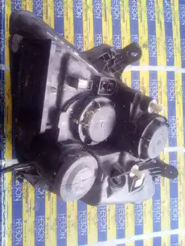 

207831 headlight Right Opel Meriva *