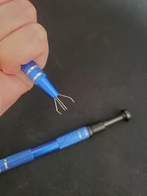 Recogedor de componente electrónico IC, herramienta de reparación electrónica de Metal con cuatro garras, nuevo