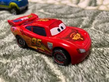 Disney-Set de figuras de la película Cars 3 de metal, juguete de modelo de coche, a escala 1:55, con diseño de relámpago McQueen, Jackson, Mack, tío Truck, regalo para para cumpleaños