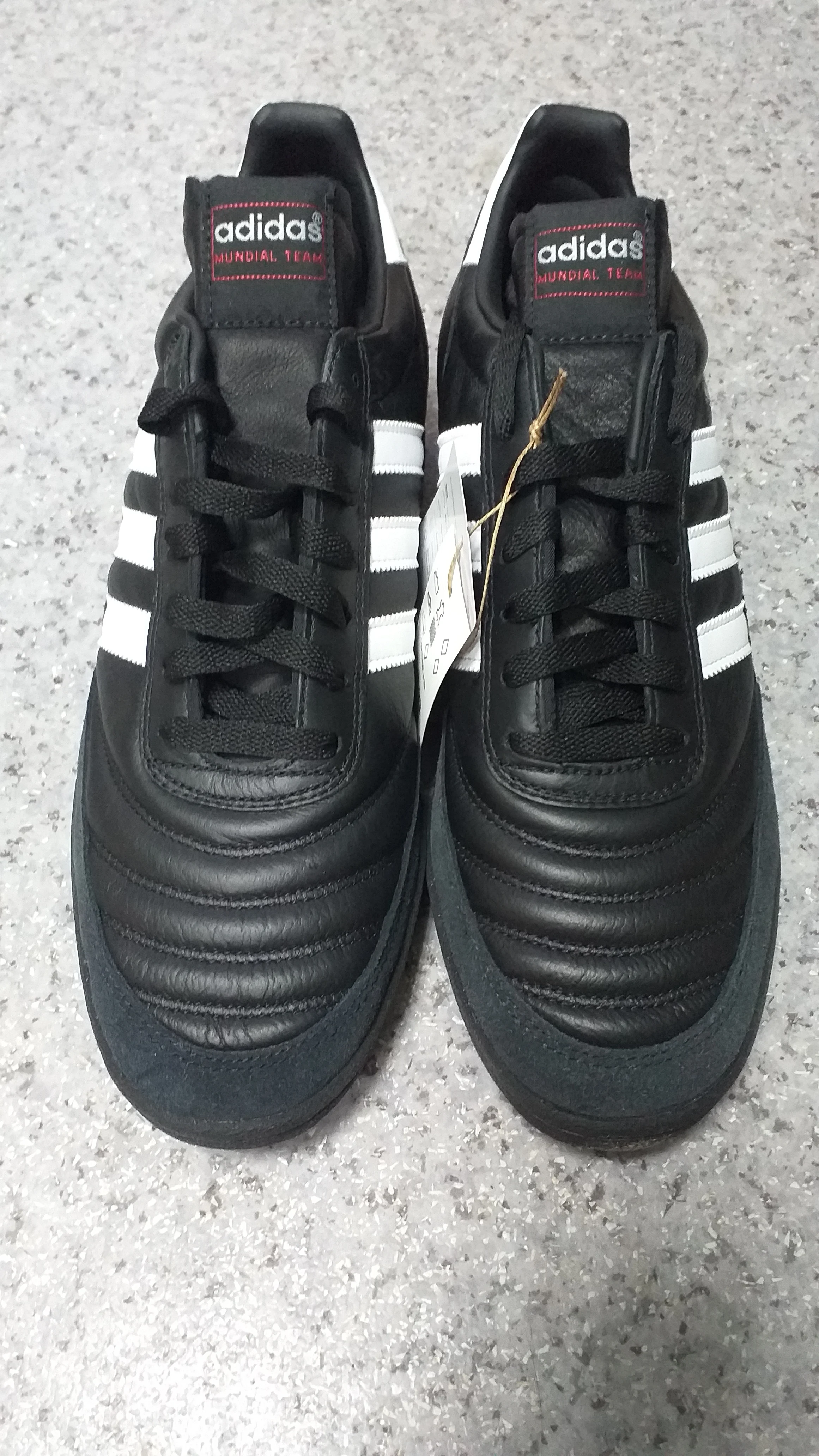 Football Multi-studded Adidas Team - -