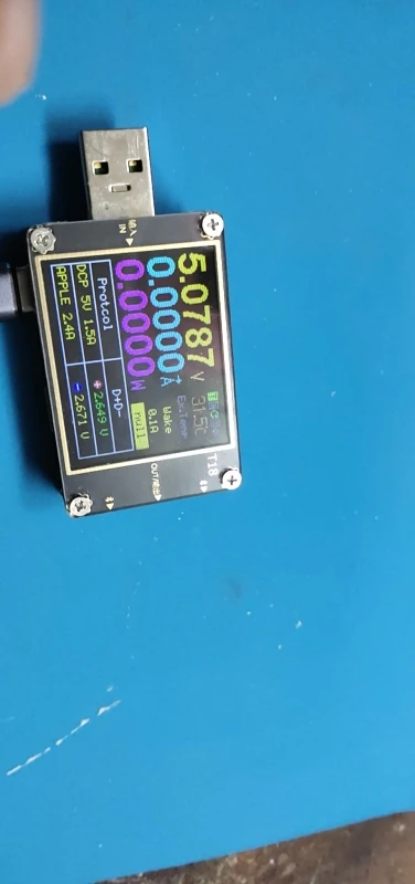 Отзыв о товаре USB-тестер T18-X6, вольтметр-измеритель напряжения и силы тока, HD цветной QC4 + PD3.0 QC2.0QC3.0 PPS, тест емкости с протоколом быстрой зарядки от пользователя A***n