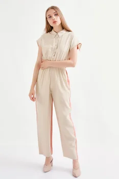 

Double Color Button Jumpsuit-Stone & Powder