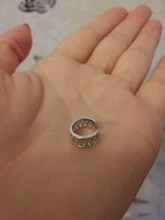 Pendientes de cartílago falso para mujer, aretes pequeños, sin piercing, Color dorado