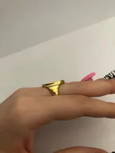 Anillo de flores silvestres ovaladas delicadas para mujer, sortija con estampado clásico y exquisito, anillo Floral de margaritas, corona tallada a mano