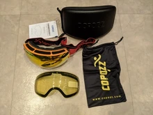 COPOZZ-Gafas de esquí con funda y lente amarilla, lentes de esquí esféricas antivaho, para esquiar, para hombre y mujer, gafas de nieve + lente + caja