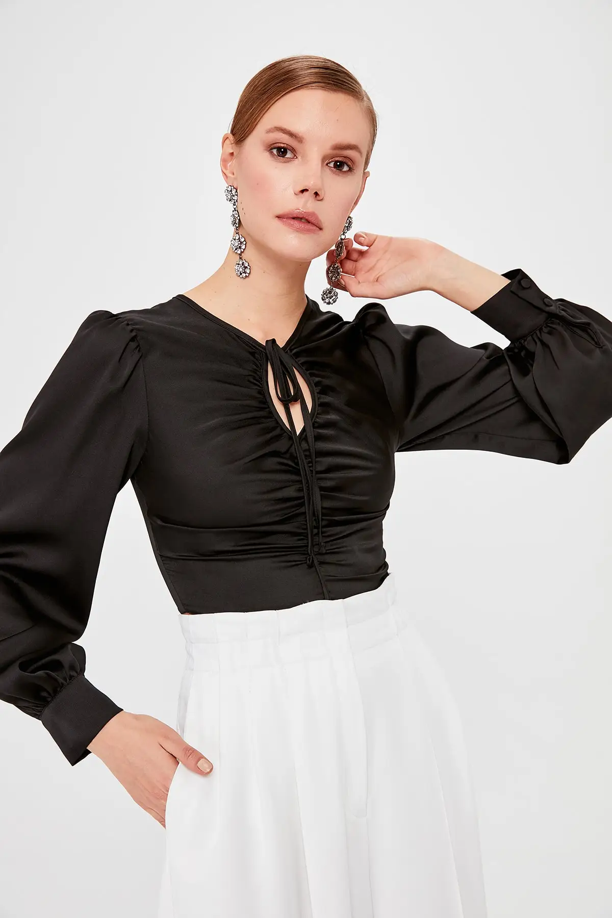 Trendyol шнуровка подробная Bluz TPRSS20BZ0405 |