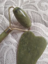 Gua Sha-Rodillo de piedra de jade para masaje facial, rodillo estiramiento piel cuello, doble cabezal, relajación de la piel, piedra de jade natural