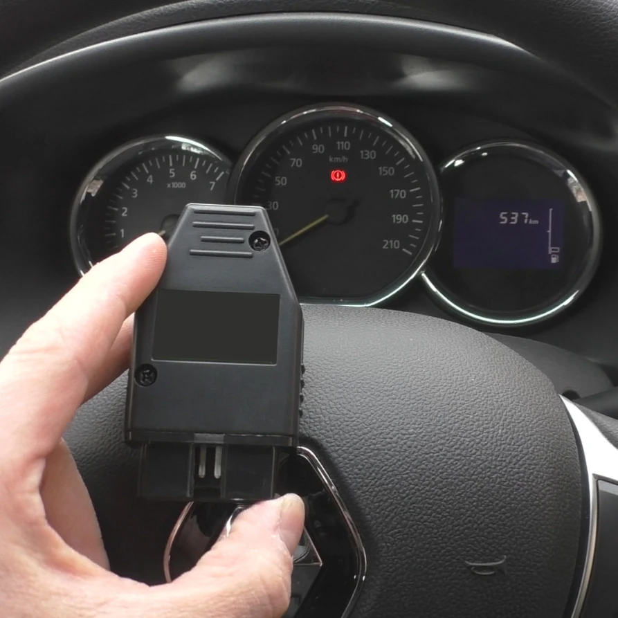 Подмотка спидометра Рено Логан 2 в разъем OBD2 Подмотка спидометра Рено Логан 2 в разъем OBD2