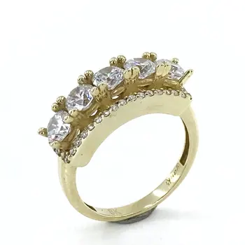 

Showy Special Design 8 K Gold Dibs Ring