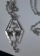 Vintage Elder Scrolls Skyrim dragón colgante de collar de moda de Pterosaurio collares verano fino de la joyería de los hombres Collar para hombres