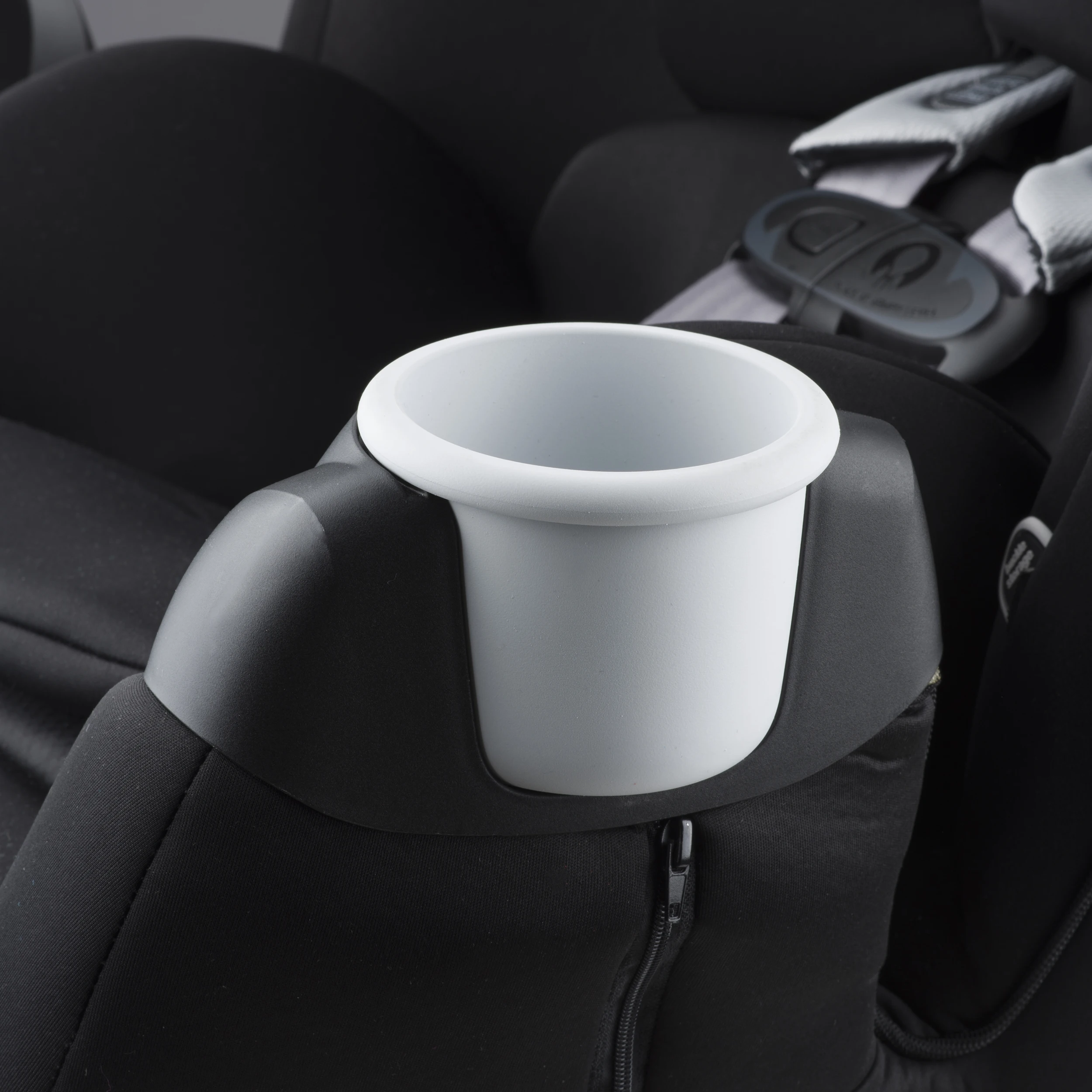 Автомобильное кресло Evenflo SafeMax™ Platinum Series