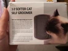 Cats Brush Pet-Product Groomer Cat-Massage Corner Comb Tickling The-Face with Rubs