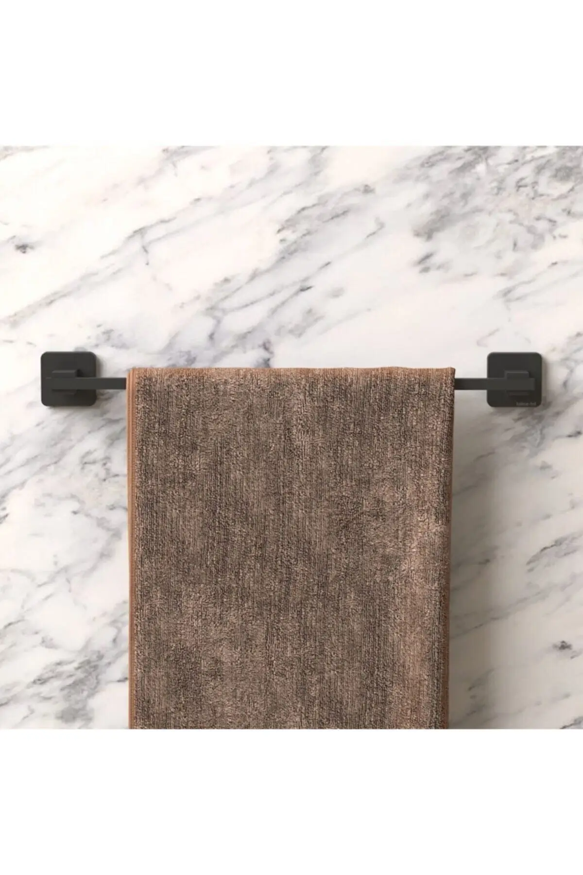 

The long Towel Holder Stainless Square Mat Black