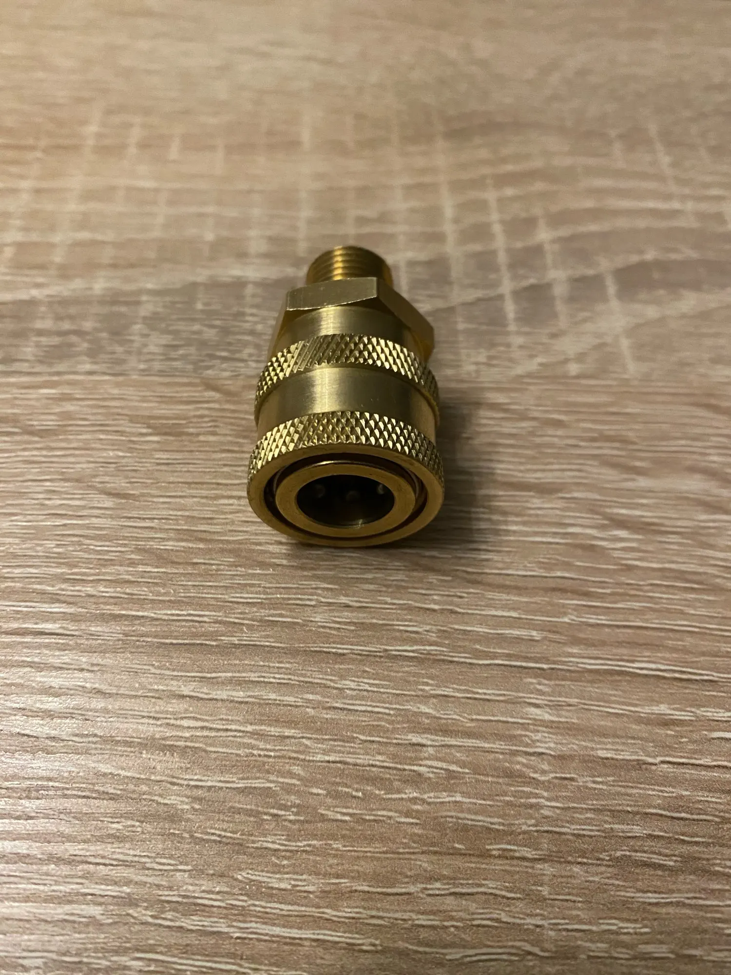 Переходник gbt. Переходник gbt. Розетки в мексике переходник. Переходник gbt. Манометра g1/2b hp/g1/4.