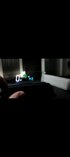 Отзыв о товаре Проектор EANOP M40PLUS, зеркало на лобовом стекле, дисплей OBD2, Winshield, измеритель скорости вращения, скорость проектора, расход масла, приложение дл... от пользователя T***n