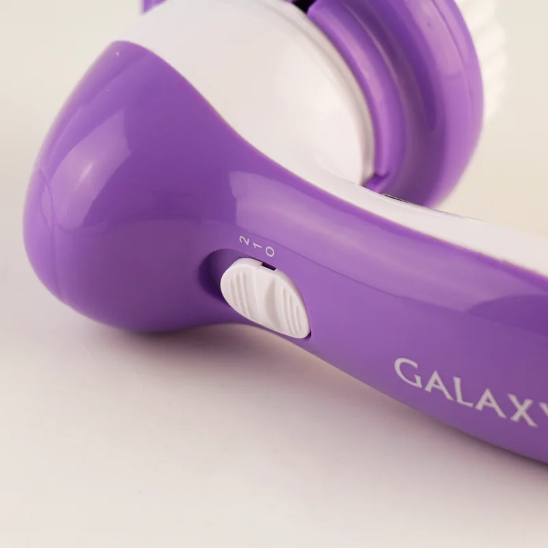 Массажер для лица Galaxy GL 4941, 2 скорости, 6 насадок: губчатая насадка для пилинга, мягкая Насадка-щетка