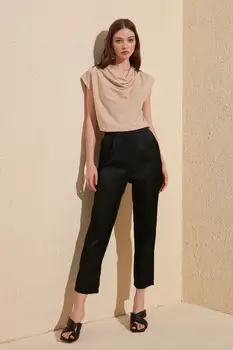 

Trendyol Satin Collet Detailed Classic Style Pants TWOSS20PL0138