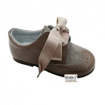 

Shoes type blucher for girl Andanines in patent leather and suede camel