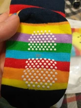 Calcetines para bebés antideslizantes de algodón, medias para niños y niñas con diseño de muñecos con cascabel