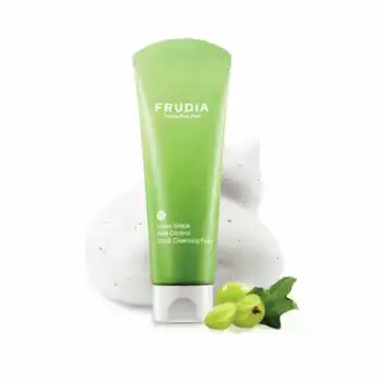 

Себорегулирующая скраб-пенка для умывания с виноградом Frudia