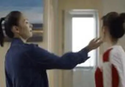 出轨代价如何计算？婚姻中的沉没成本和机会成本，决定女人的出路