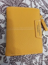 Cartera de piel sintética suave para mujer, cartera amarilla de marca, monedero Mini con broche, tarjetero, billetera corta, Bolso pequeño Delgado, llavero con cremallera