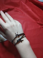 2 unidades/lote de pulseras cruzadas para parejas, brazalete con abalorios de Color blanco y negro, regalo para amantes de los amigos, joyería hecha a mano