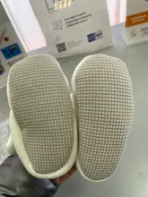 Zapatos medias para bebé recién nacido, botines para primeros pasos, de algodón, cómodos, suaves, antideslizantes, cálidos, para cuna