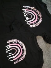 Camiseta a juego con estampado de Arco Iris para madre e hija, camiseta de manga corta con apariencia familiar, ropa de madre e hija, 1 unidad