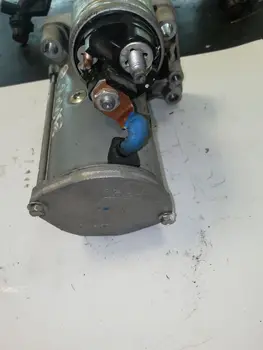 

05L3 2096 EE B 1 9662854180 04 Peugeot Starter Motor 2008 *