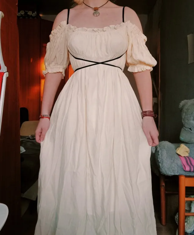 Loose Bubble Short-sleeved Suspender Skirt photo review