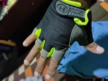 Guantes de ciclismo para deportes al aire libre, protectores de mano en malla, transpirables, accesorios de bicicleta antideslizantes, cubre la mitad de los dedos