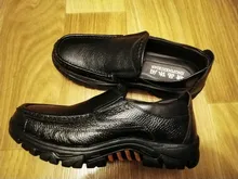 Mocasines de piel auténtica para hombre, zapatos informales de cuero de vaca suave, sin cordones, color negro y marrón, 2020, A2088, novedad de 2020