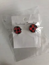 Pendientes de mariquita con Clip para la oreja, aretes de mariquita para Cosplay, circulares, de lunares, regalos de fiesta, joyas de Anime, novedad de 2020