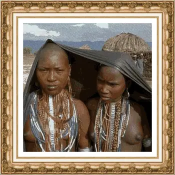 

CROSS STITCH KIT PANDATHREAD Ethnic and Tribes 1840