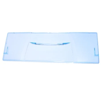 

The panel of the refrigerator is turquoise, for the freezer drawer. Dimensions 48x23,5 cm.