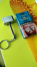 LLavero de Metal con forma de martillo de Thor para hombre y mujer, accesorios para seguidores de películas, 2021